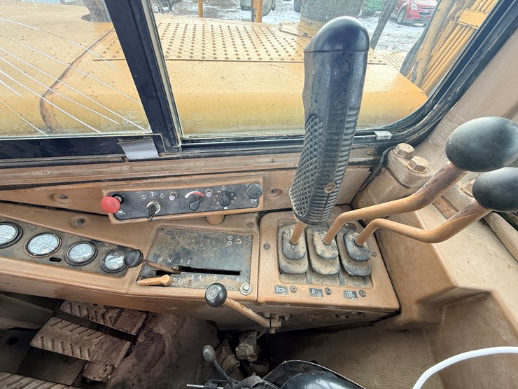 1988-caterpillar-627e-image-74