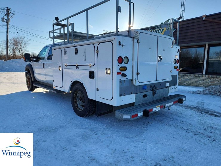 2016-ford-f550-image-9