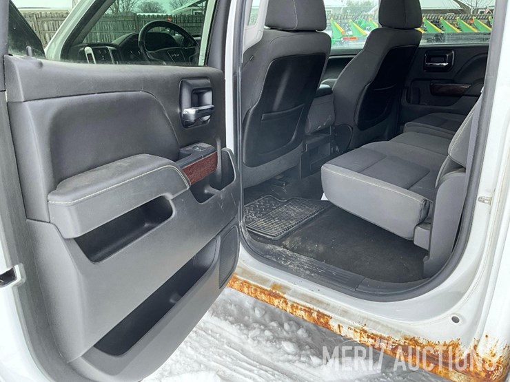 2014-gmc-1500-image-30