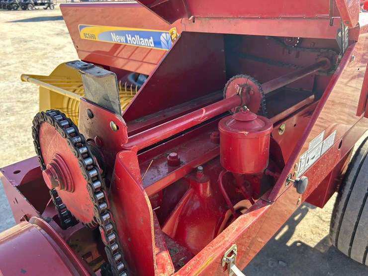 2014-new-holland-bc5060-image-8