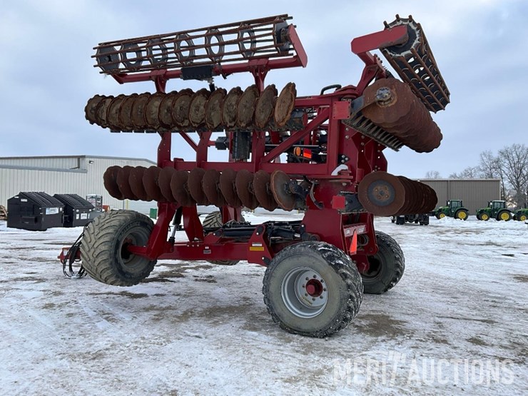 2020-case-ih-475-image-3