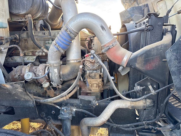 1999-international-60-image-95