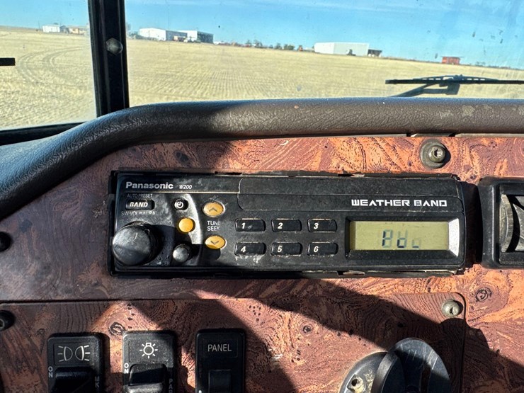 1999-international-60-image-25