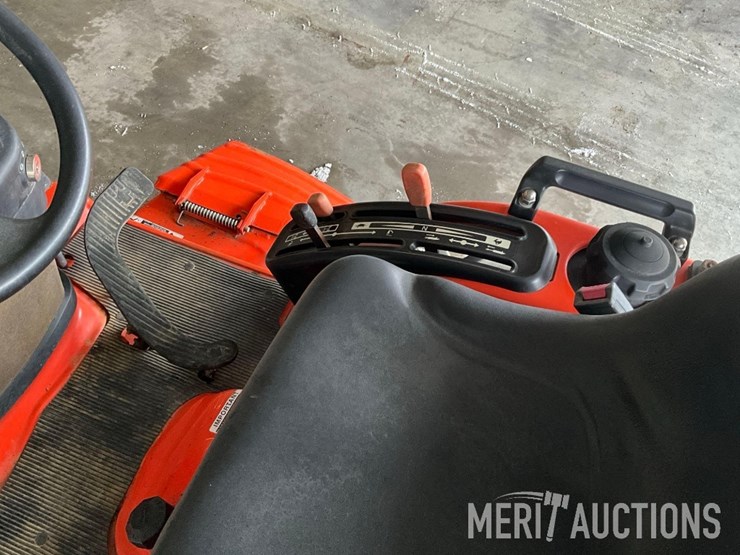 2002-kubota-bx1800-image-17