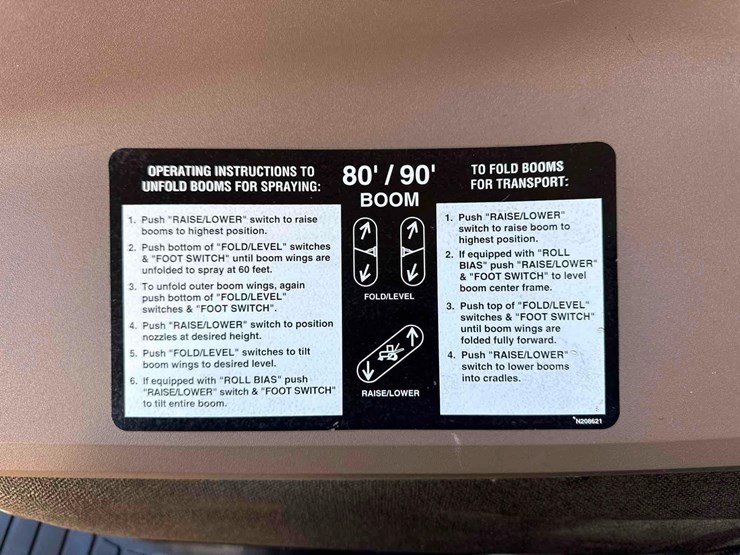 2000-john-deere-4700-image-102