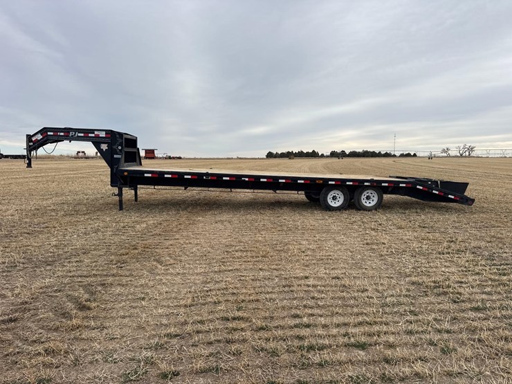 2012-pj-flatbed-image-2