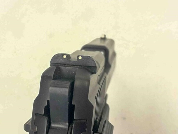 taurus-pistol-image-5