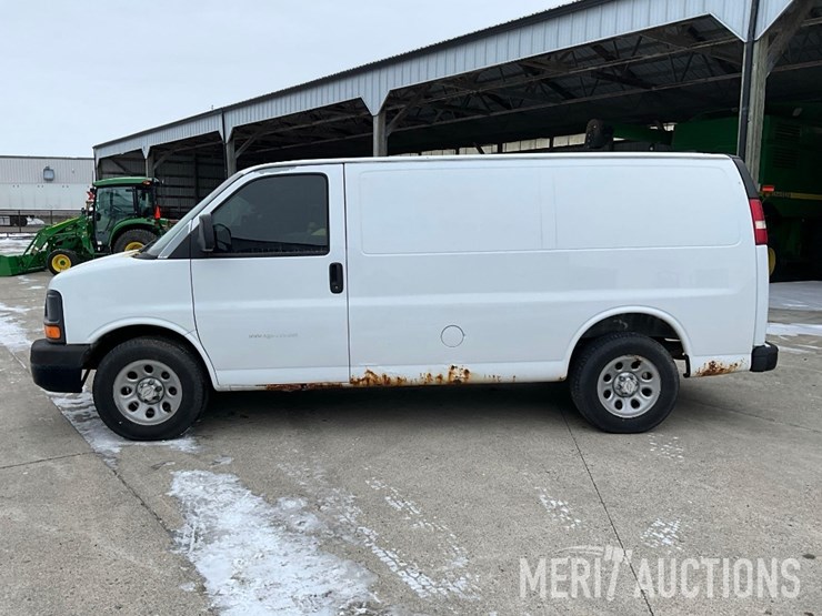 2009-chevrolet-1500-image-2