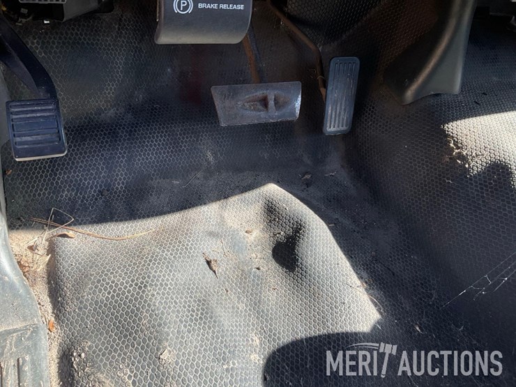 2001-chevrolet-2500-image-28