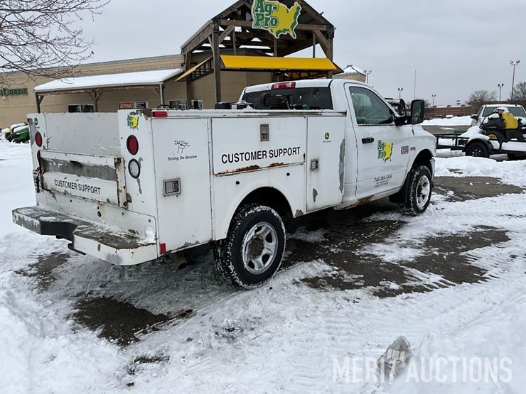 2011-dodge-2500-image-5