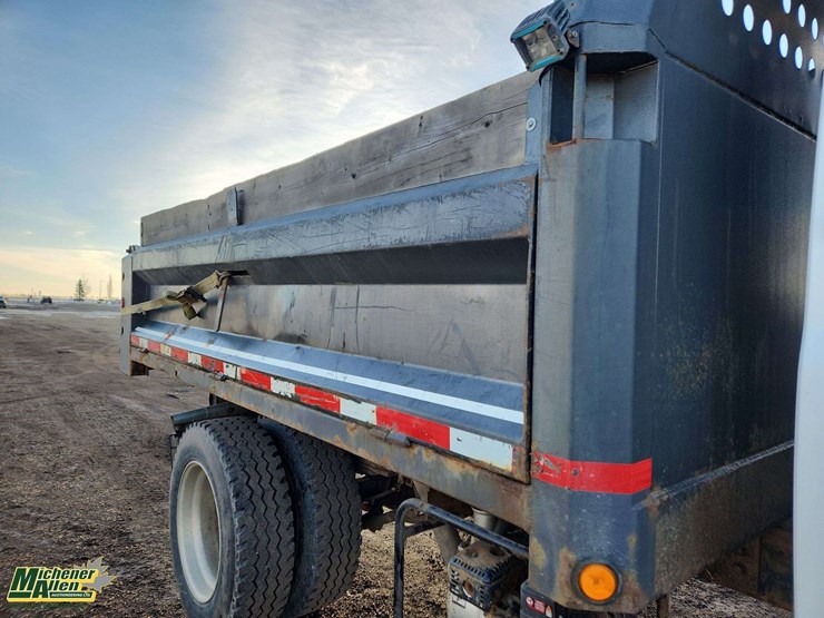 2007-gmc-topkick-c5500-image-43