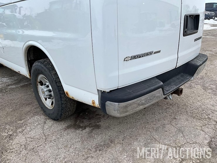 2003-chevrolet-2500-image-12