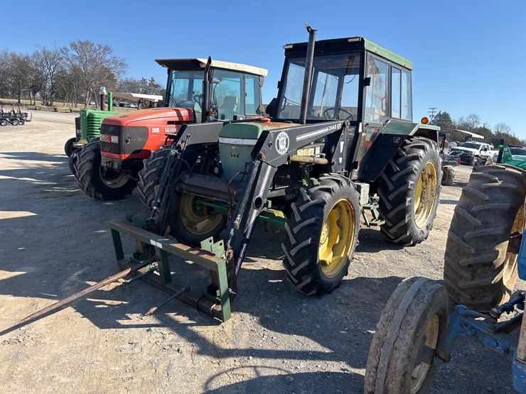 john-deere-2040s-image-1