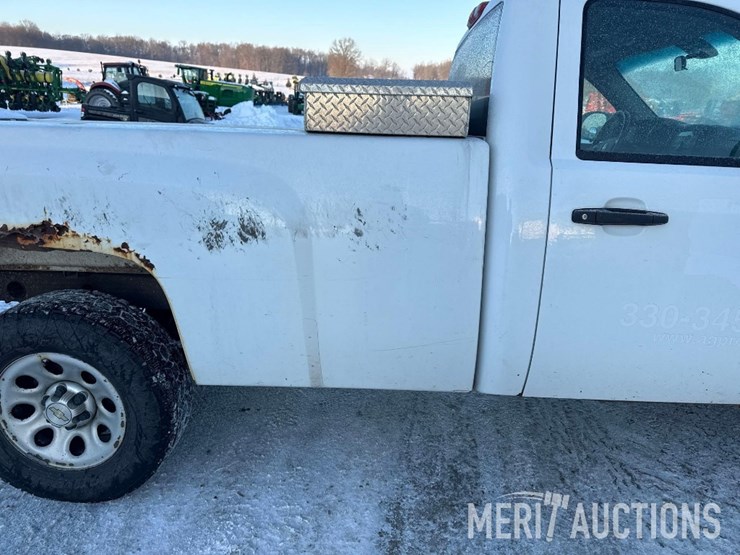 2011-chevrolet-silverado-1500-image-20