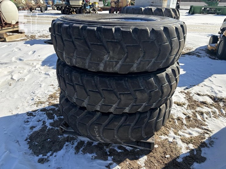 14.00r24-loader-tires-image-1