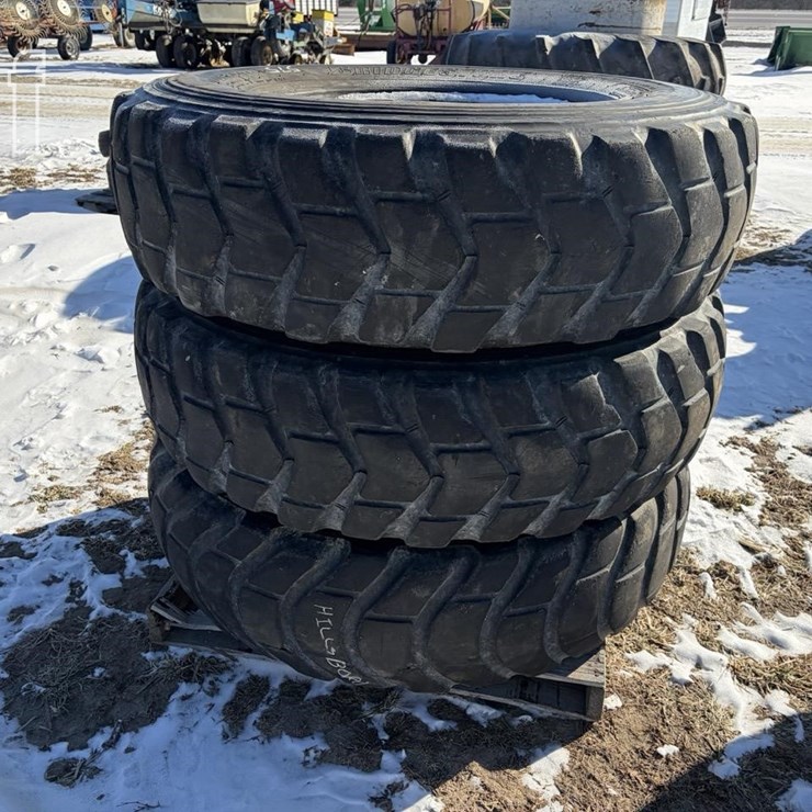 14.00R24 LOADER TIRES