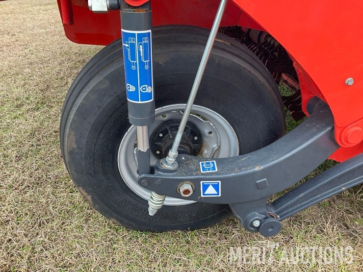 2022-kuhn-fc4461-tcd-moco-image-25