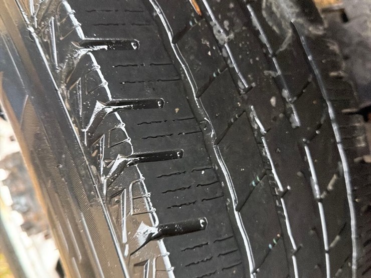 2015-dodge-2500-image-11