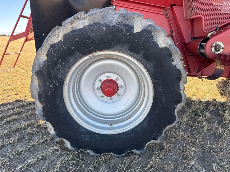 2009-case-ih-2577-image-42