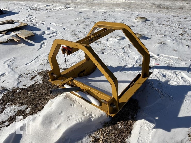 king-kutter-dirt-scoop-image-2