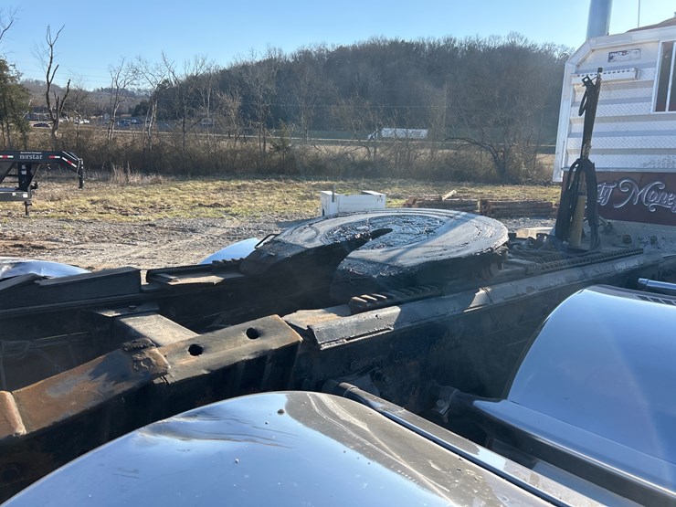 2007-peterbilt-357-image-8