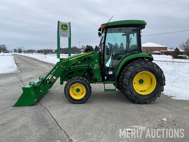 2024-john-deere-4044r-image-2