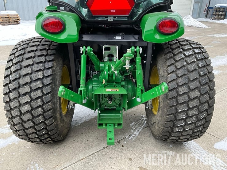 2024-john-deere-4066r-image-14