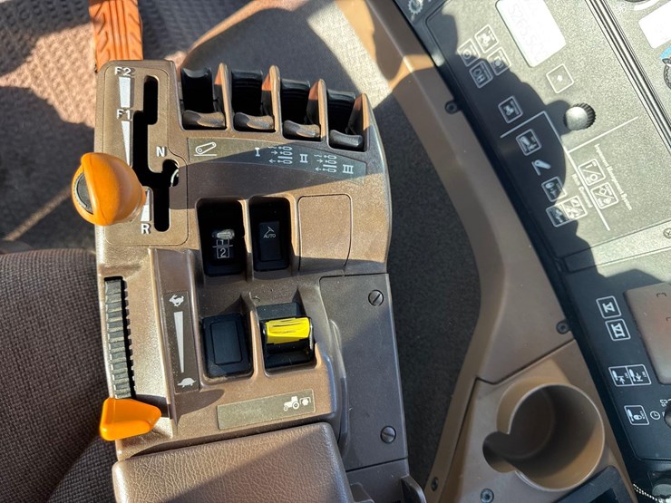 2010-john-deere-7830-image-106