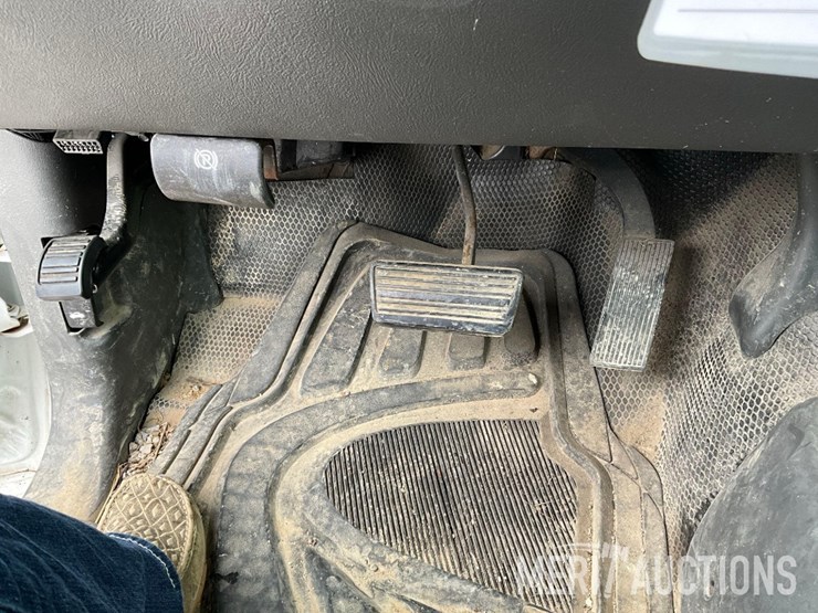 2006-chevrolet-silverado-1500-image-43