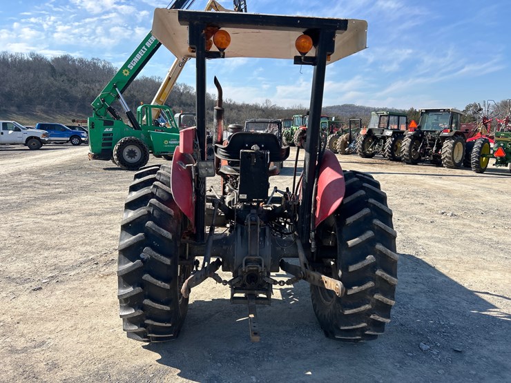 massey-ferguson-231-image-3