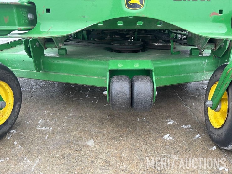 2014-john-deere-z930m-image-24