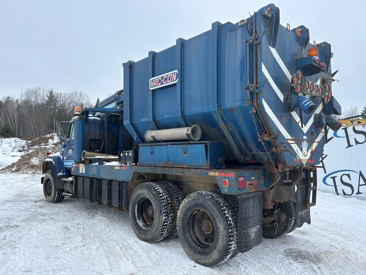 1990-ford-l9000-image-3