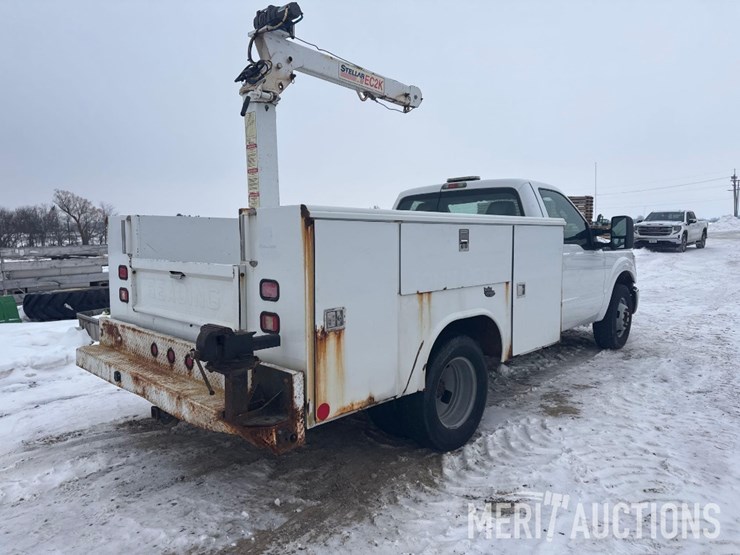 2011-ford-f350-image-5