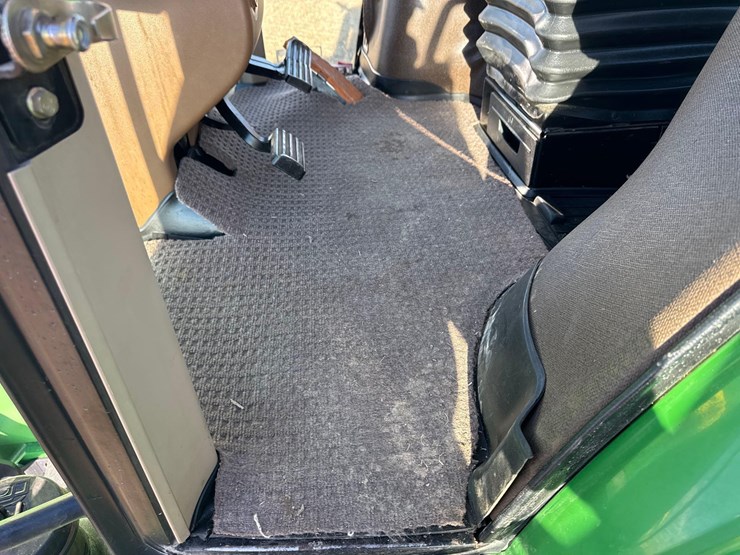 2010-john-deere-7830-image-85