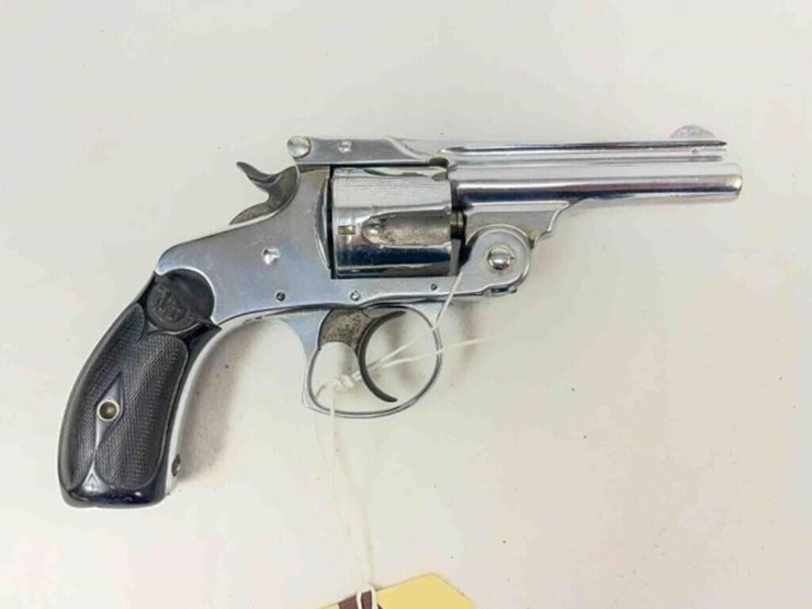 smith-&-wesson-revolver-image-6