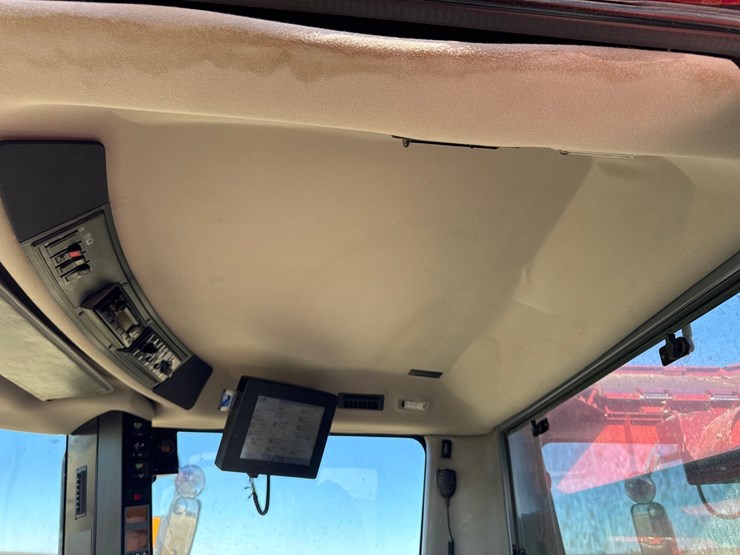 2009-case-ih-2577-image-134