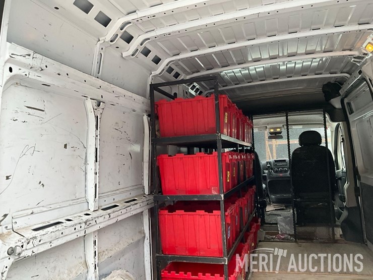 2017-ram-promaster-2500-image-22