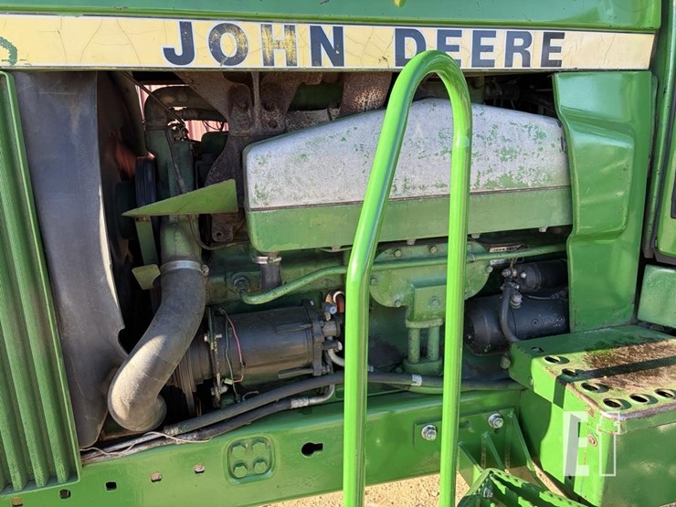 1982-john-deere-4440-image-9