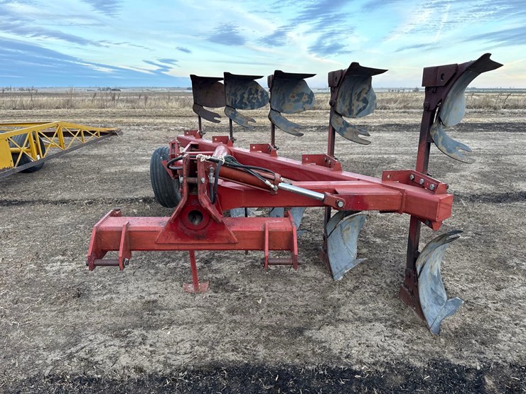 case-ih-165-image-2