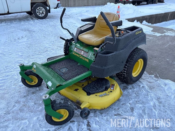 2012-john-deere-z425-image-1