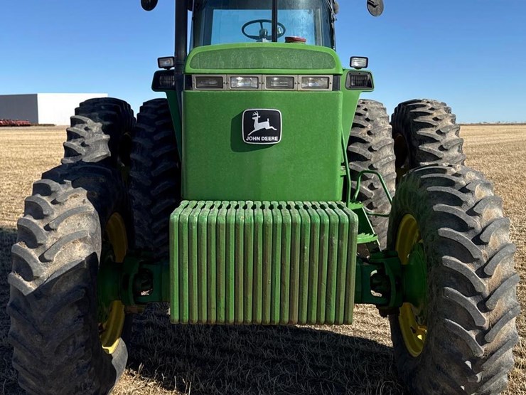 1991-john-deere-4560-image-8