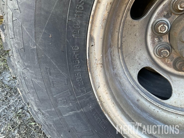 2006-chevrolet-3500-image-18