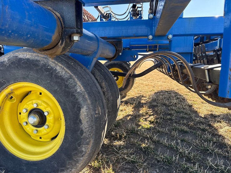 landoll-3230-cultimulcher-image-37