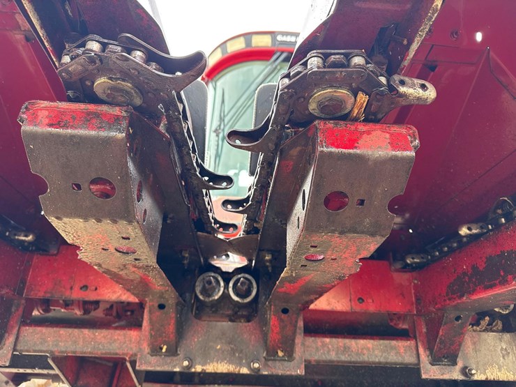 case-ih-1083-image-21
