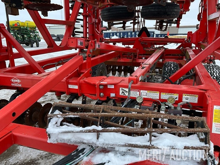 2013-kuhn-krause-80-40-vertical-tillage-tool-image-13