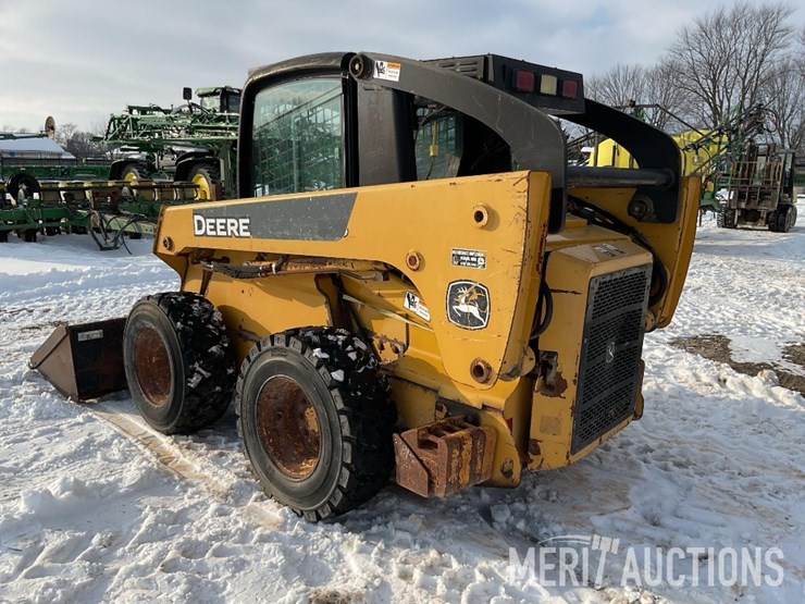 2006-john-deere-325-image-3