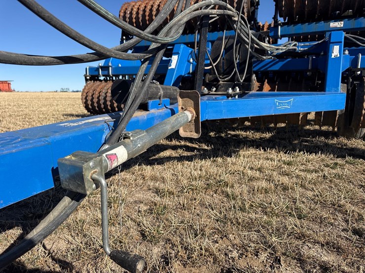 landoll-3230-cultimulcher-image-9