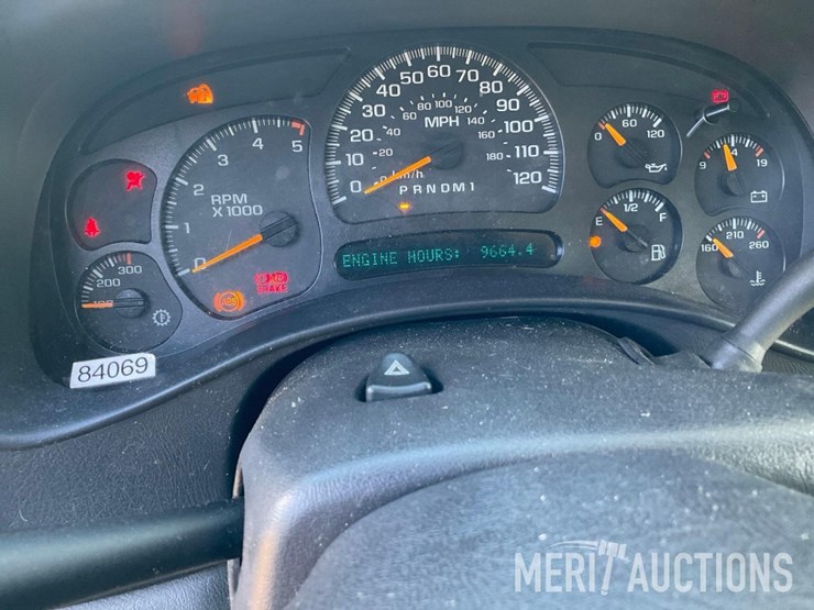 2006-chevrolet-3500-image-38