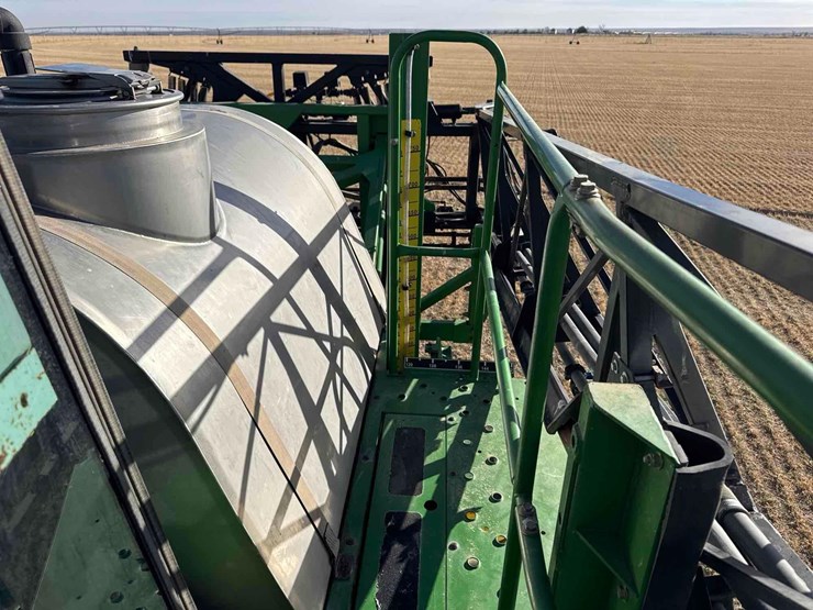 2000-john-deere-4700-image-81