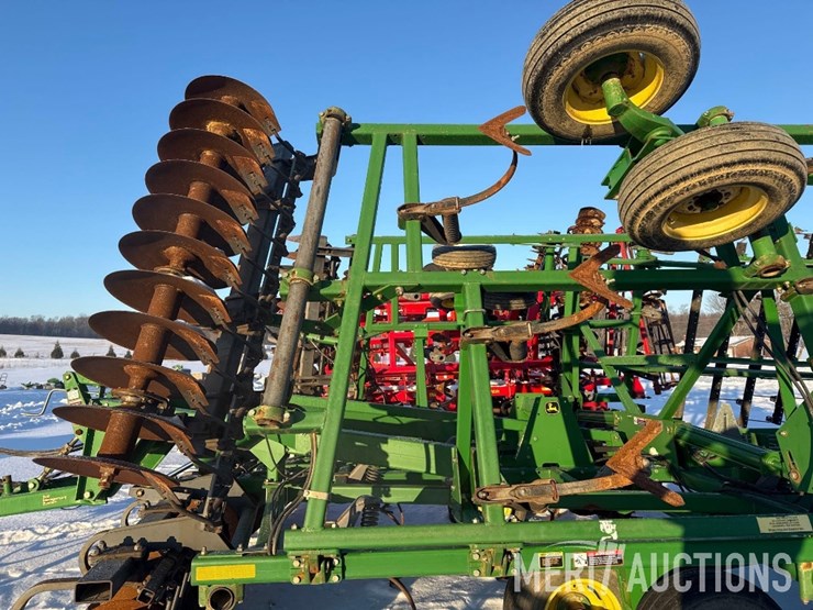 2005-john-deere-726-image-11